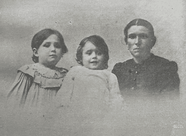 Vintage portrait of Assunta Goretti with her young daughters Teresa and Ersilia